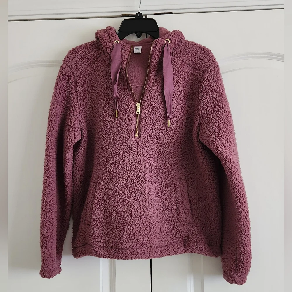 Cozy Sherpa Sweatshirt Hoodie/ Perfect Winter Hoodie - Picture 5 of 7